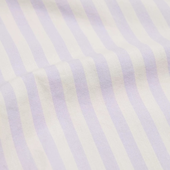 Aritzia Breeze 7” shorts - Picture 2 of 2